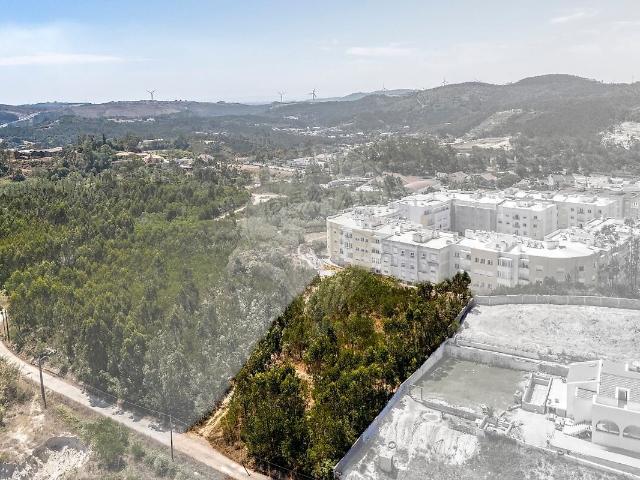 Terreno à venda em Venda do Pinheiro e Santo Estêvão das Galés, Mafra RE/MAX Portugal