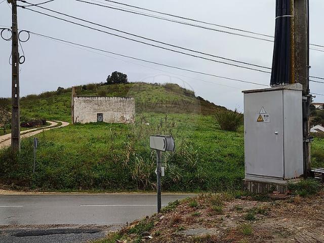 Terreno à venda em Ventosa, Torres Vedras RE/MAX Portugal
