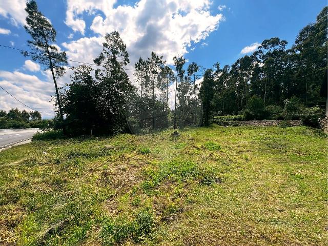 Terreno à venda em Verdoejo, Valença RE/MAX Portugal