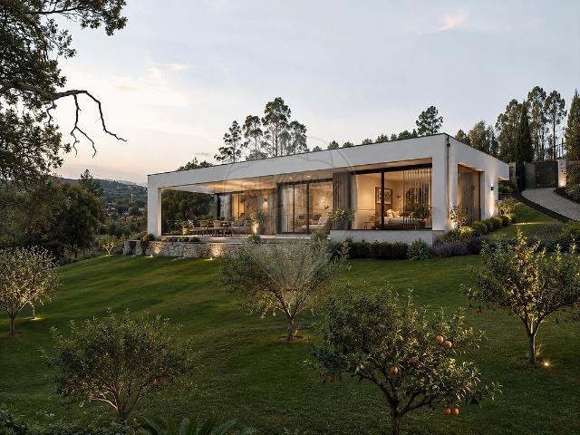 Terreno à venda em Verim, Friande e Ajude, Póvoa de Lanhoso RE/MAX Portugal