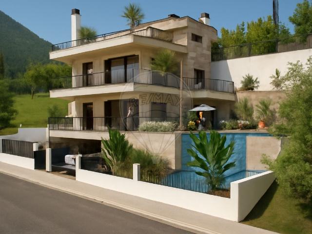 Terreno à venda em Vialonga, Vila Franca de Xira RE/MAX Portugal