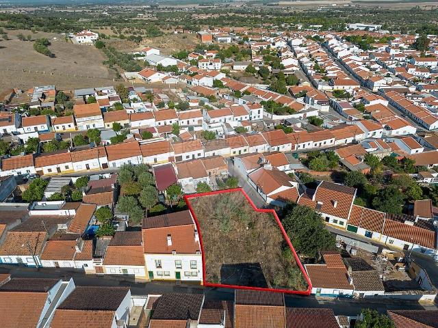 Terreno à venda em Viana do Alentejo, Viana do Alentejo RE/MAX Portugal