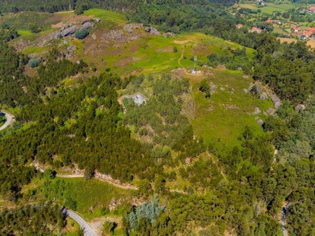 Terreno à venda em Vieira do Minho