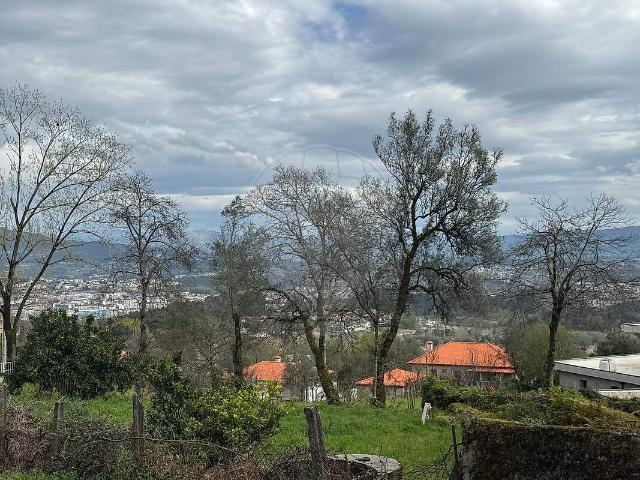 Terreno à venda em Vila Verde e Barbudo, Vila Verde RE/MAX Portugal