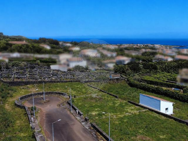 Terreno à venda em Vila de São Sebastião, Angra do Heroísmo RE/MAX Portugal