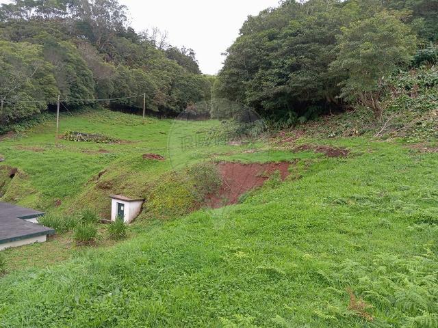 Terreno à venda em Vila do Porto