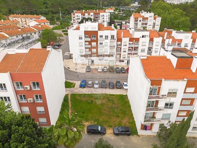Terreno à venda em Vila Franca de Xira, Vila Franca de Xira RE/MAX Portugal