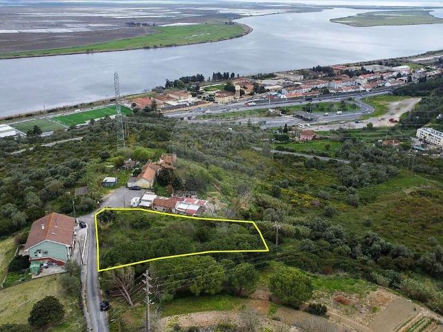 Terreno à venda em Vila Franca de Xira, Vila Franca de Xira RE/MAX Portugal