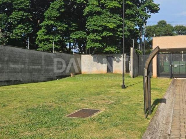 terreno à venda em Vila Modesto Fernandes