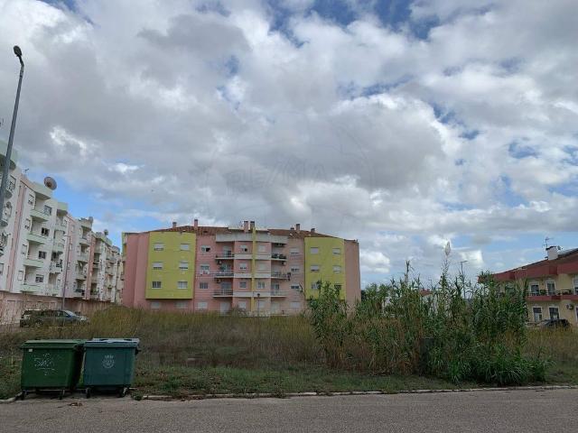 Terreno à venda em Vila Nova da Barquinha