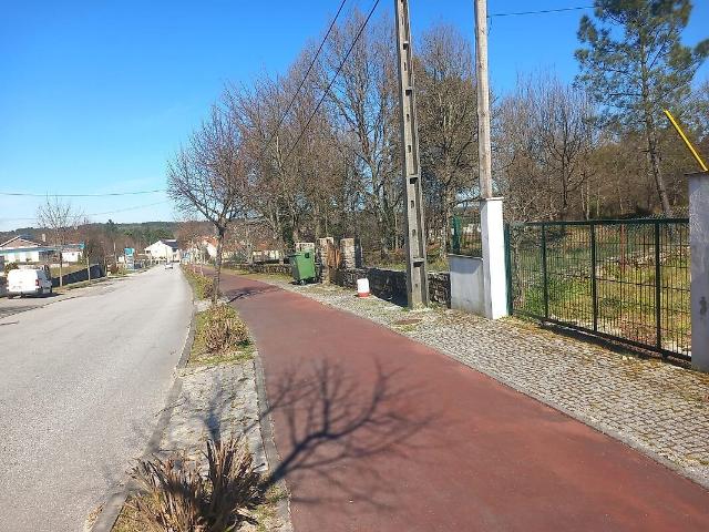 Terreno à venda em Vila Nova de Paiva, Alhais e Fráguas, Vila Nova de Paiva RE/MAX Portugal