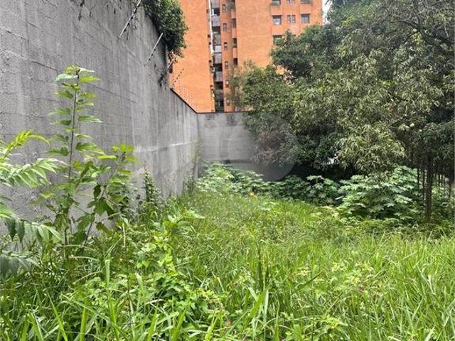 Terreno à venda em Vila progredior SP