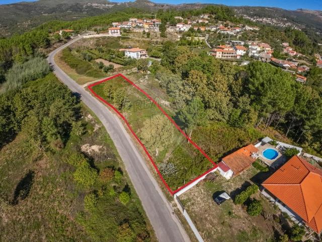 Terreno à venda em Vila Real