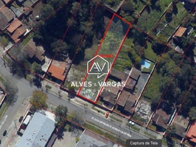 Terreno à Venda ou Permuta no Bairro Guabirotuba