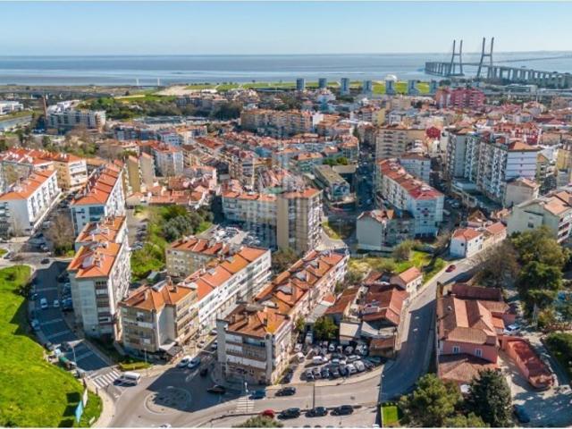 Terreno à venda Loures, Lisboa