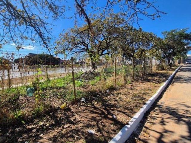 Terreno à venda Moradas da Lapinha