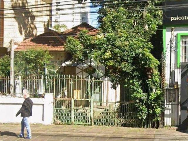 Terreno a venda muito bem localizado no Bairro Passo D&apos  Areia entre as Avenidas Grécia e Assis Brasi