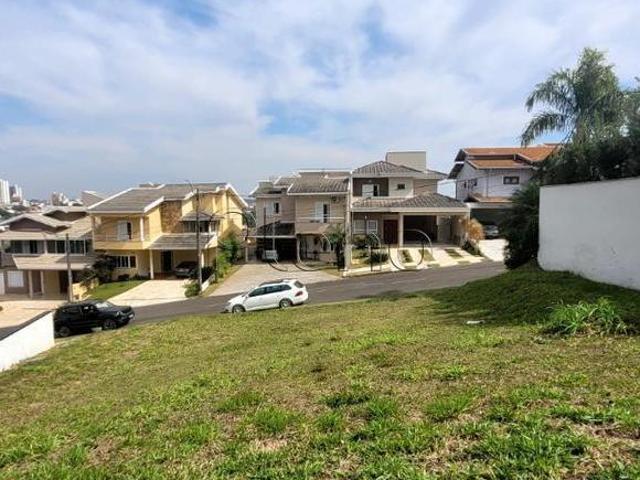Terreno a Venda no Condomínio Villaggio Fiorentino, no bairro Vila Sonia em Valinhos
