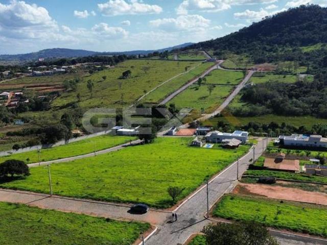 Terreno à Venda no Condomínio Vivendas da Serra Negra em Divinópolis MG