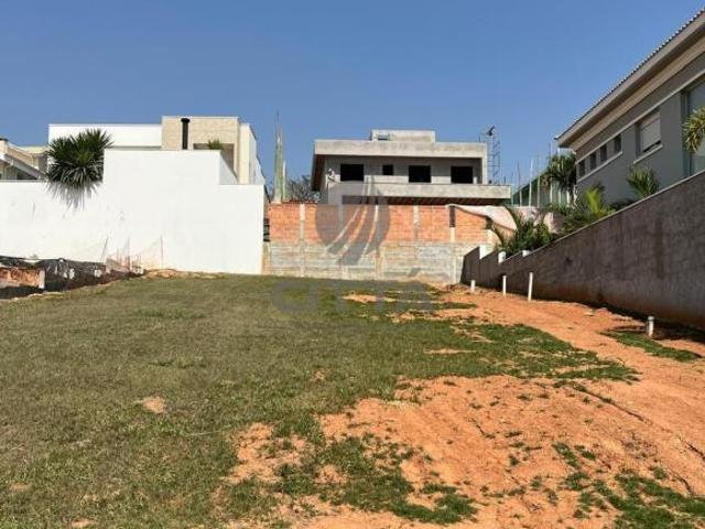 TERRENO A VENDA NO CONDOMÍNIO ALPHAVILLE DOM PEDRO EM CAMPINAS