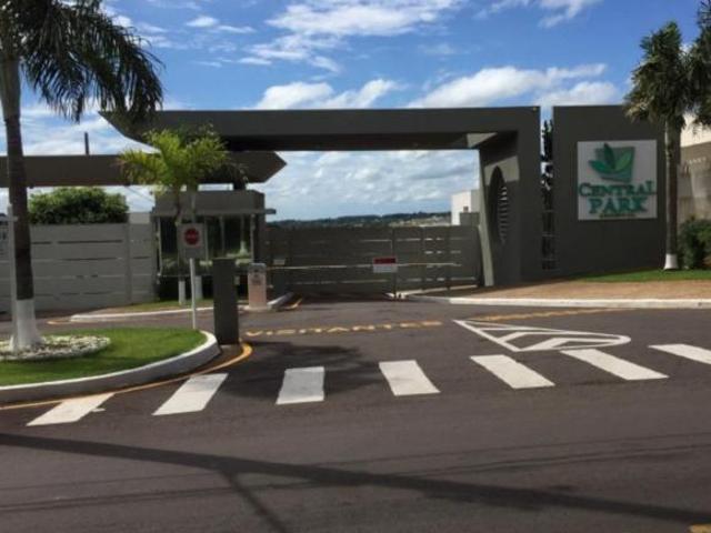 Terreno á venda no Condomínio de alto padrão Central Park em Umuarama, 12x30 360m², plano, excelent