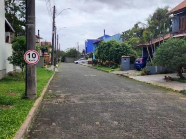 Terreno à venda no Condomínio Ilha do Sol