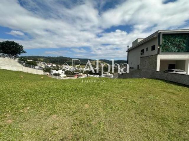 Terreno a venda no Condomínio New Ville em Santana de Parnaíba SP