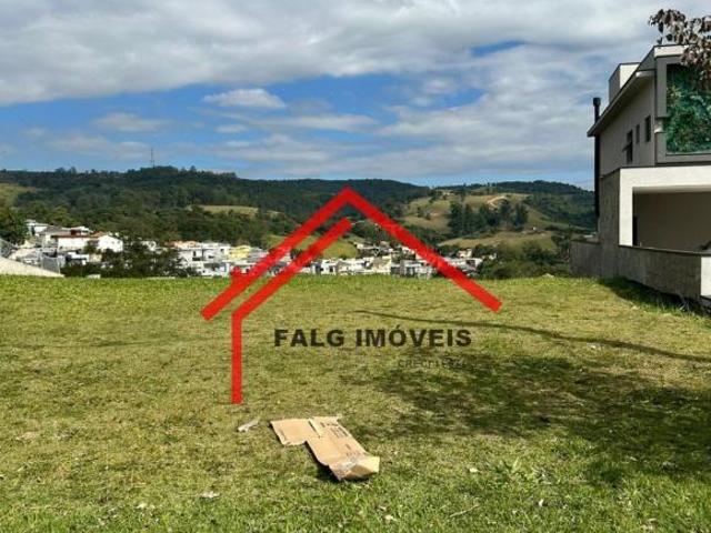 Terreno à Venda no Condomínio New Ville Oportunidade única em Santana de Parnaíba SP!