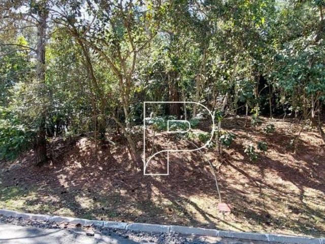 Terreno à Venda no Condomínio Nova Higienópolis em Jandira/SP | 1.741 m² em Rua Sem Saída