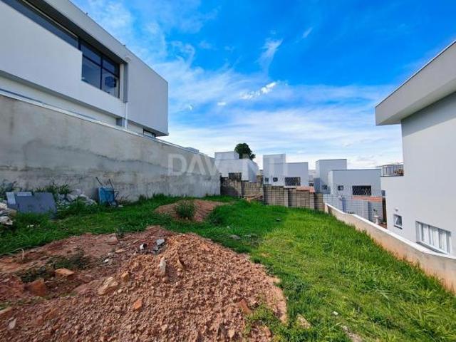 Terreno à venda no Condomínio Porto do Sol em Valinhos na Davanti Imóveis