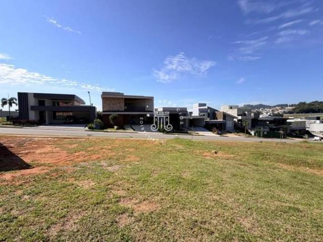 TERRENO Á VENDA NO CONDOMÍNIO RESERVA MARAJOARA EM JUNDIAÍ/SP