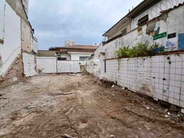 Terreno à venda no coração do Embaré – Santos/SP