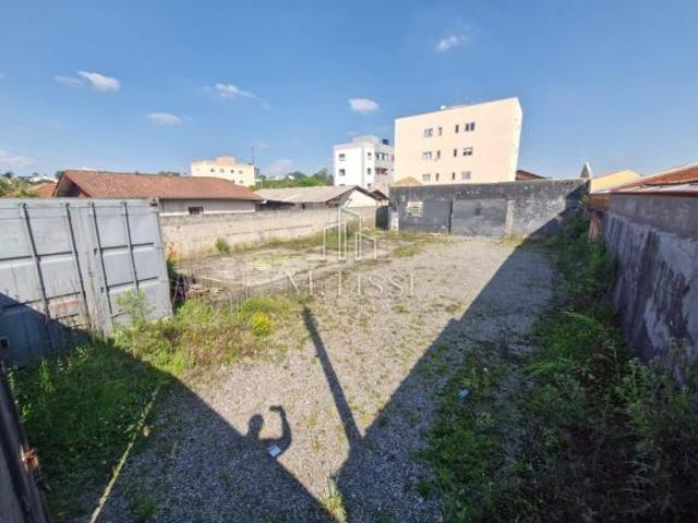 Terreno à venda no Campo Pequeno