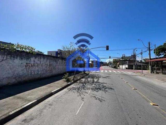 Terreno à Venda no Centro de Caraguatatuba. SP