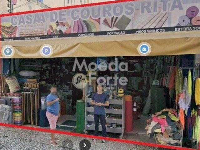 Terreno à venda no Centro
