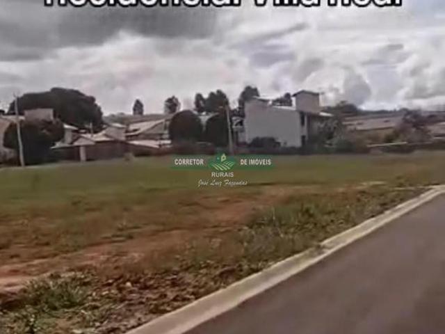 Terreno à venda no Centro