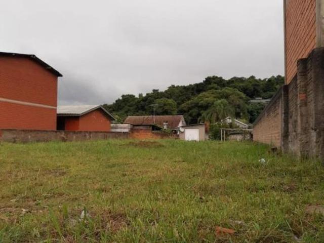 Terreno à venda no Centro
