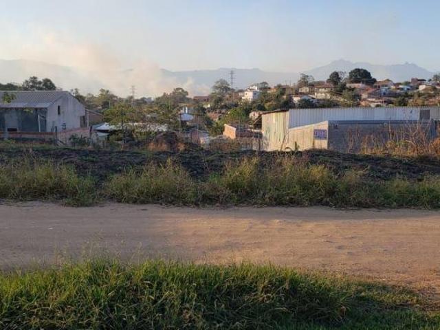 Terreno à venda no Clube dos 500 em Guaratinguetá/SP