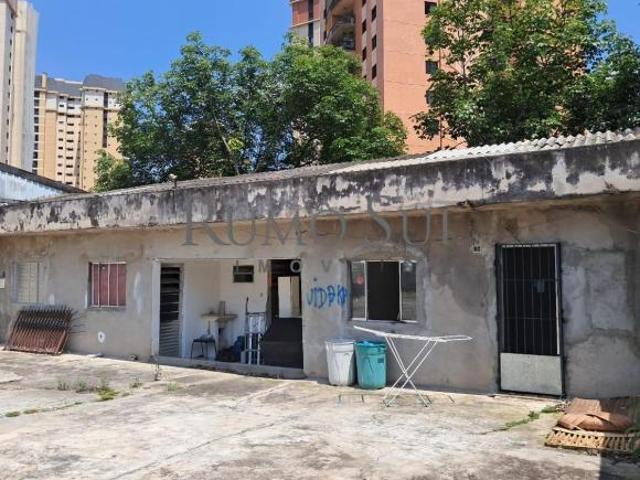 Terreno à venda no Alto da Boa Vista