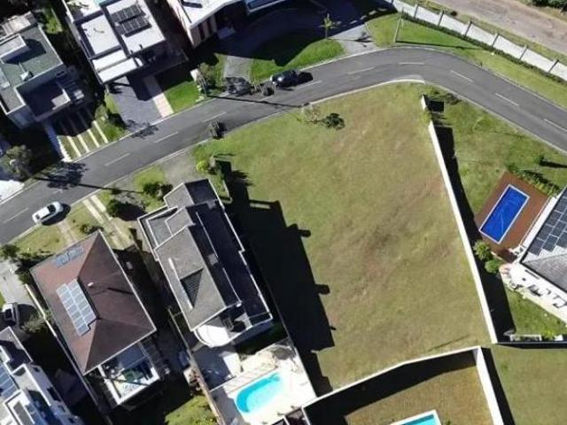 TERRENO À VENDA NO ALPHAVILLE PINHEIROS – PINHAIS/PR