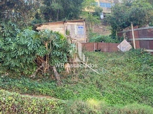 Terreno à venda no bairro Monte Castelo em Juiz de Fora/MG