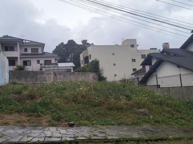 Terreno à venda no bairro Nossa Senhora da Saúde