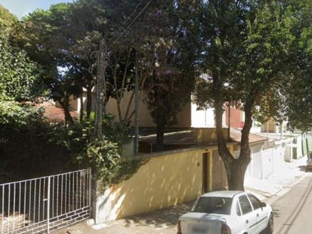Terreno à venda no Bairro Campestre, em Santo André, com 400m² 10 x 40