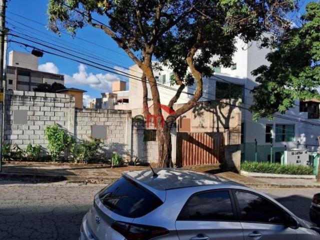 Terreno à venda no bairro Castelo em Belo Horizonte/MG