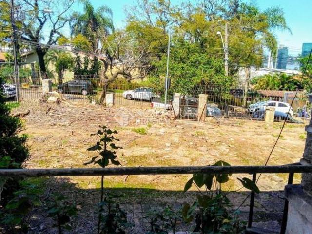 Terreno a venda no Bairro Cristal, Porto Alegre