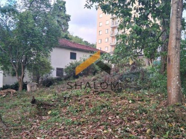 Terreno à venda no bairro Educandário