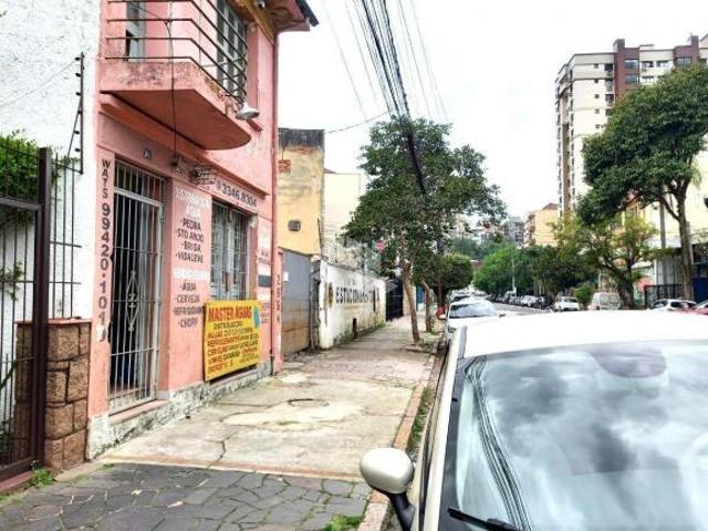 Terreno à venda no Bairro Floresta em Porto Alegre