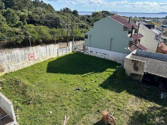 Terreno a venda no bairro Guaruja