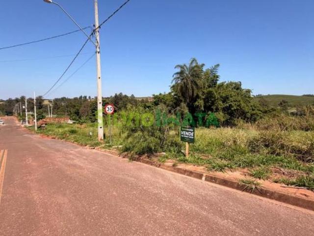 Terreno a venda no bairro Jardim Garcia Mandaguaçu/PR
