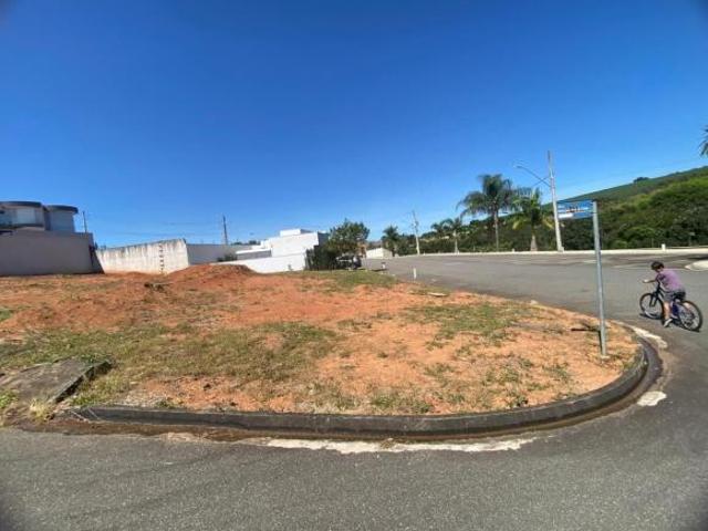 Terreno à venda no bairro Las Palmas Pouso Alegre/MG
